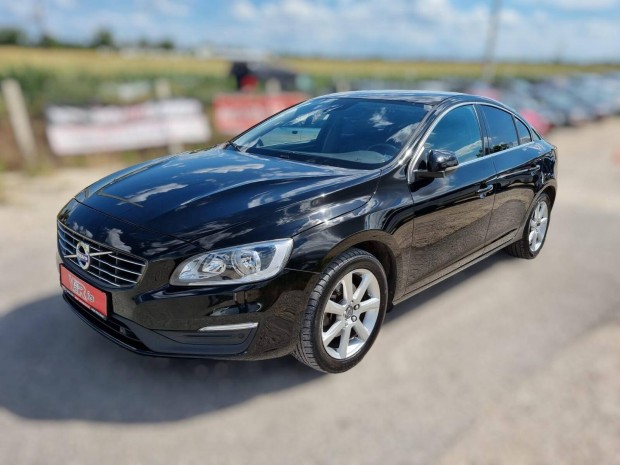 Volvo S60 2.0 D [D3] Momentum 3v garancival ....